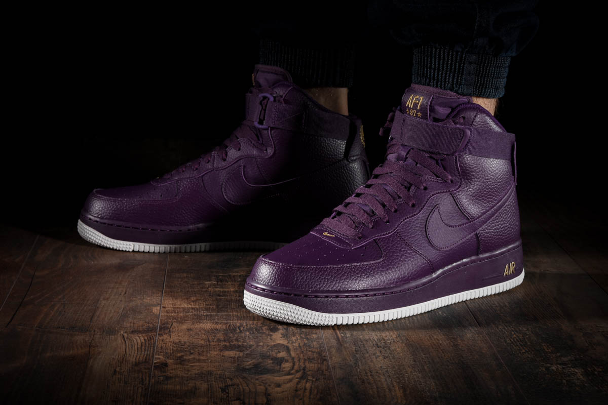 NIKE AIR FORCE 1 HIGH '07 NIGHT PURPLE