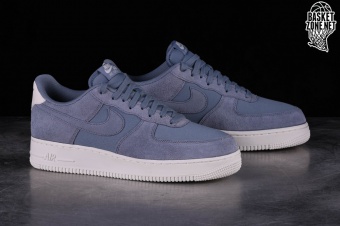 NIKE AIR FORCE 1 '07 SUEDE ASHEN SLATE per 109,00 Basketzone NIKE AIR FORCE 1 '07 SUEDE ASHEN SLATE per 109,00 Basketzone per ac8e5e
