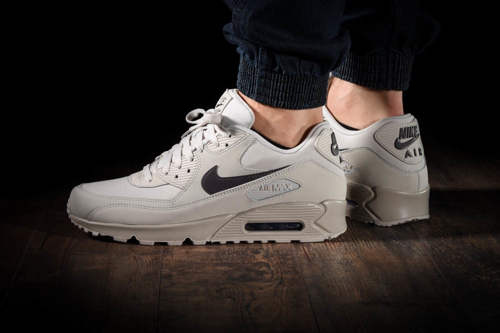 air max 90 thunder grey