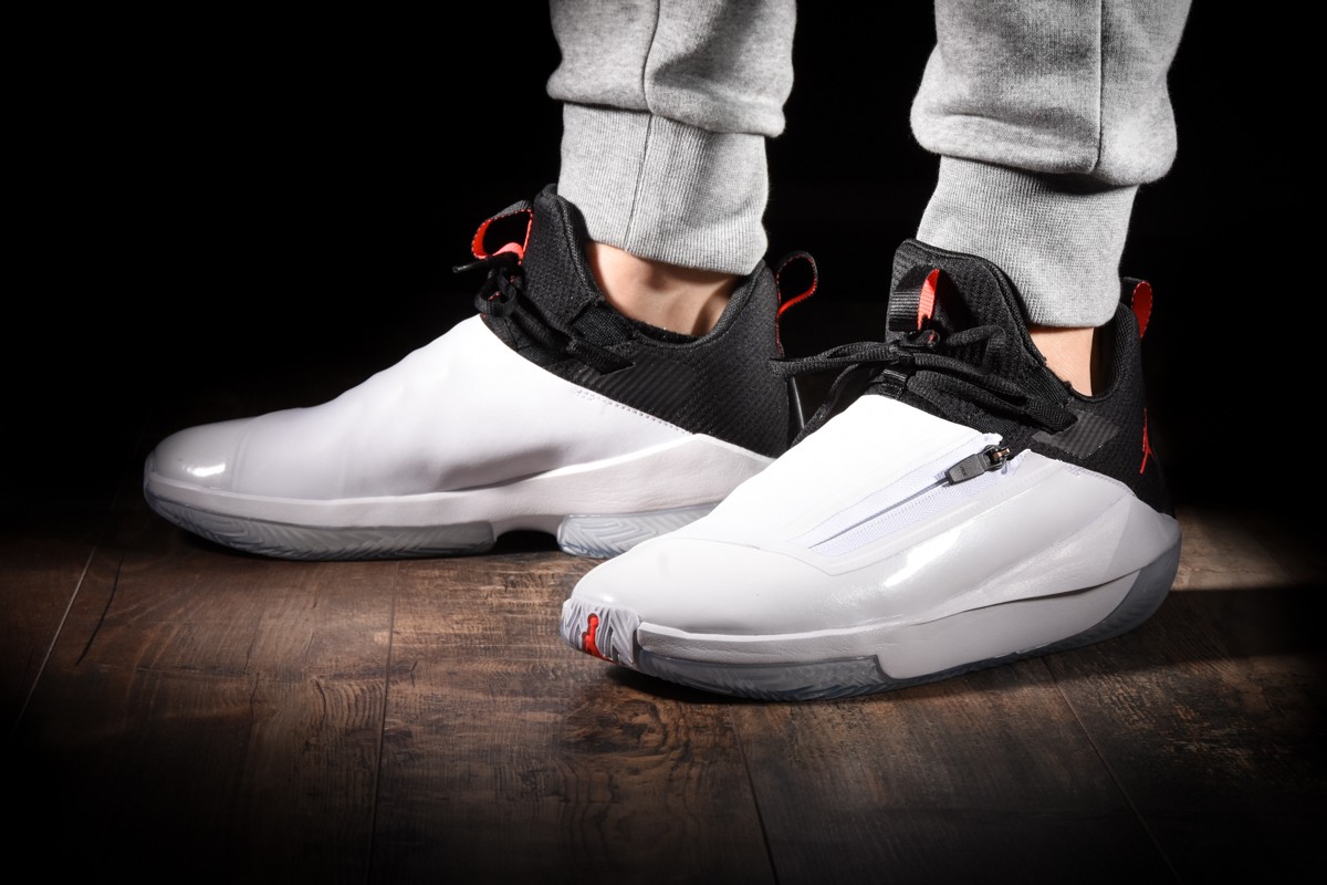 NIKE AIR JORDAN JUMPMAN HUSTLE WHITE INFRARED