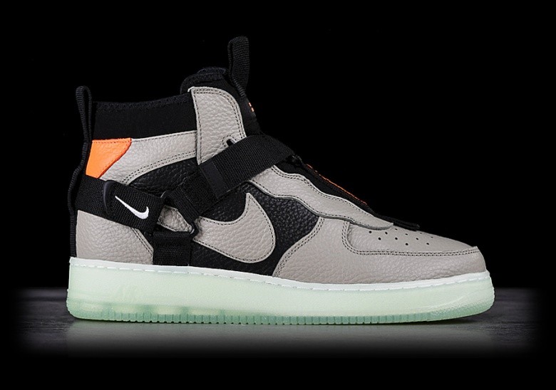 NIKE AIR FORCE 1 UTILITY MID SPRUCE FOG price ?137.50 NIKE AIR FORCE 1 UTILITY MID SPRUCE FOG price ?137.50