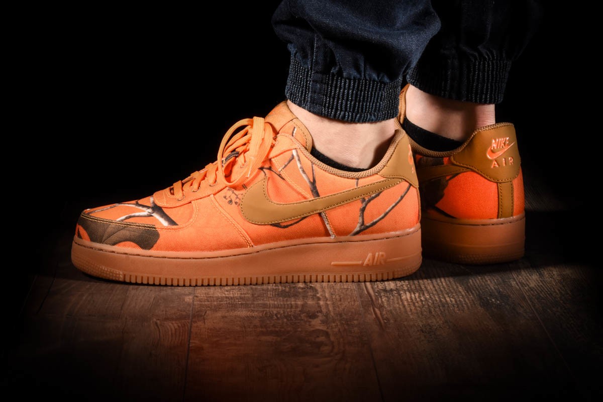 Nike Air Force 1 '07 LV8 3 Men's Shoes Orange Blaze-Wheat ao2441-800