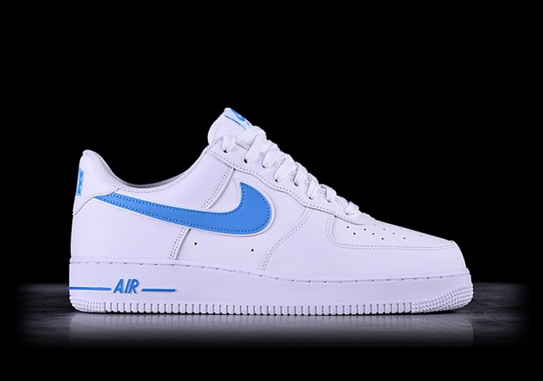 nike white & pl blue air force 1 07 3 trainers