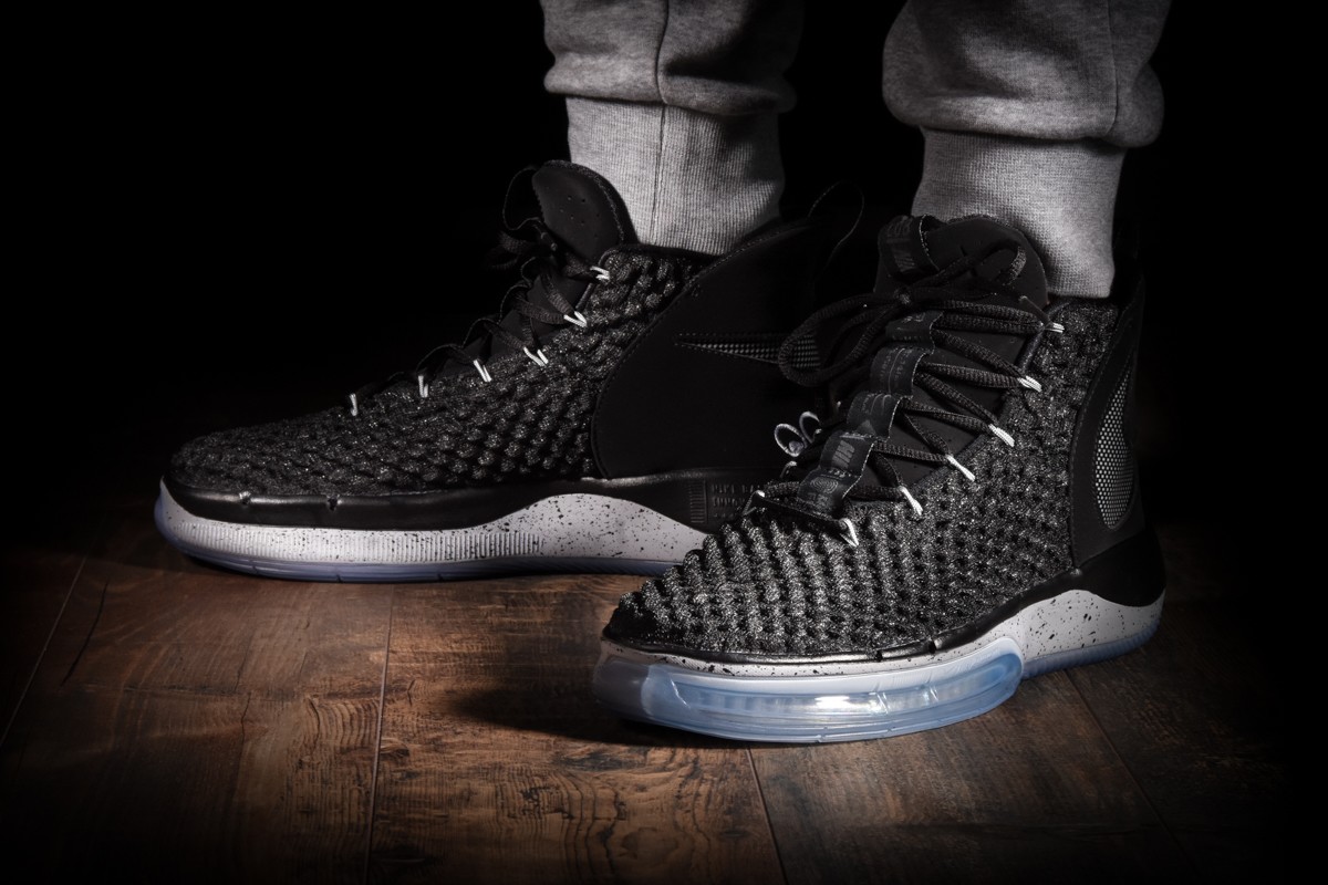 NIKE ALPHADUNK CARBON FIBER