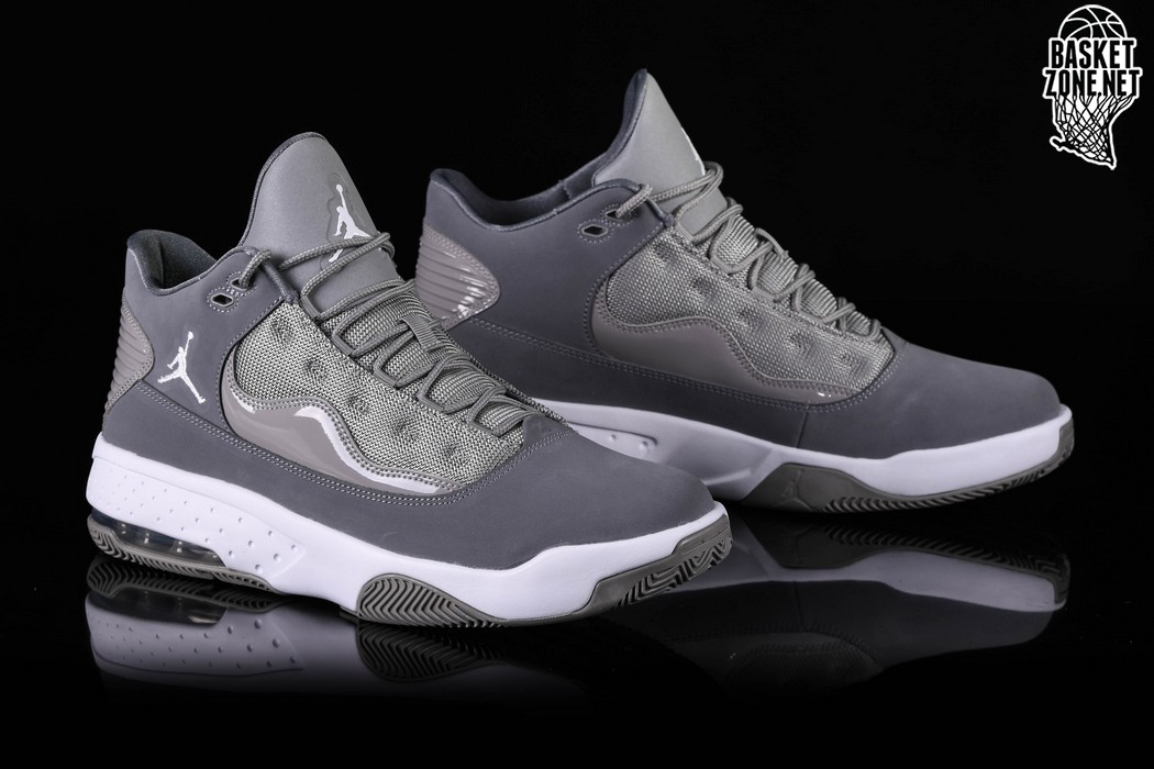 Nike Air Jordan Max Aura 2 Cool Grey Price €112 50