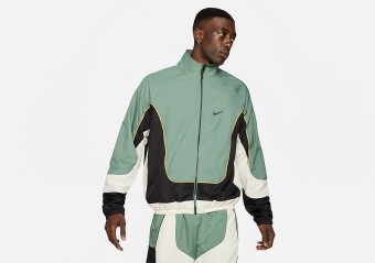 NIKE THROWBACK JACKET DUTCH GREEN