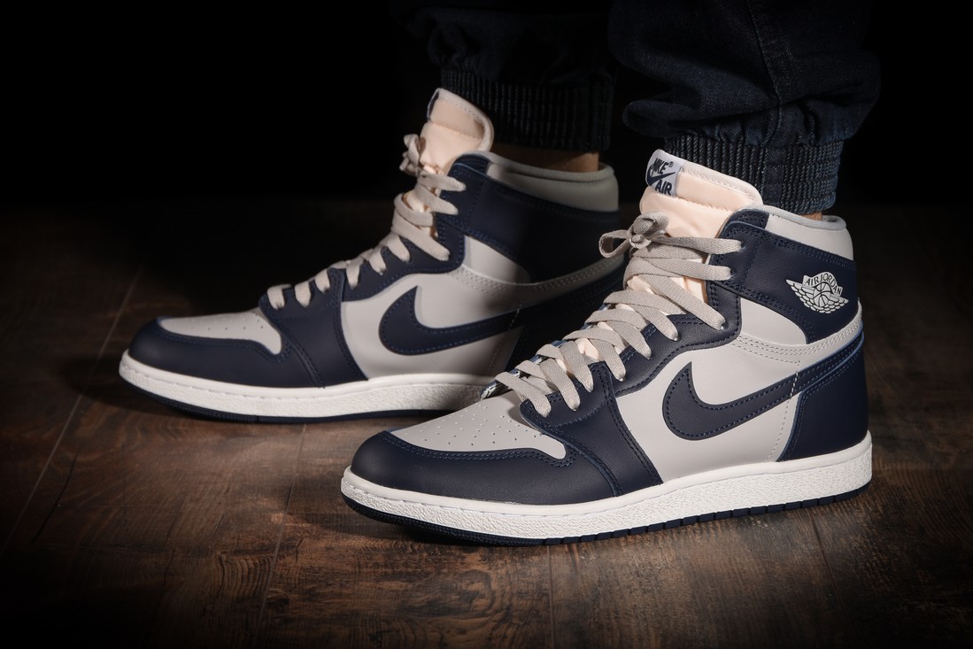 NIKE AIR JORDAN 1 RETRO HIGH OG '85 GEORGETOWN