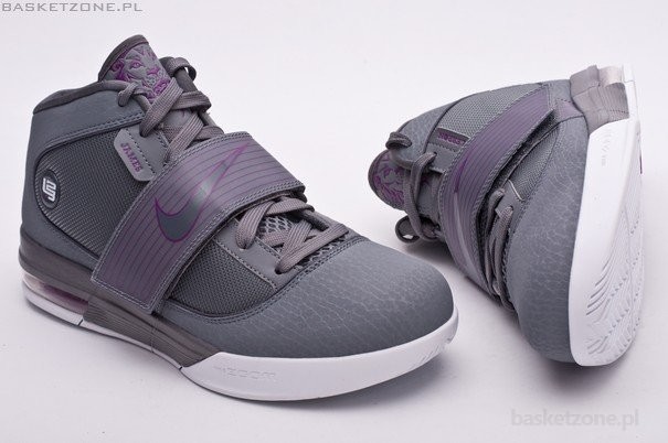 Lebron soldier top 4 verte